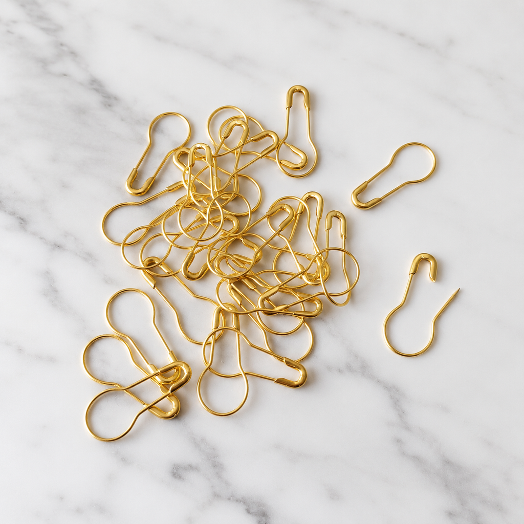 50 Knitting and Crochet Stitch Markers in a Tin
