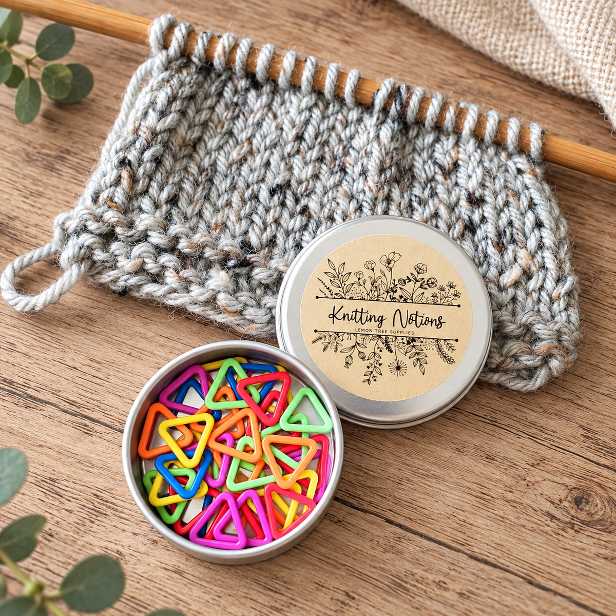 Triangle Stitch Markers